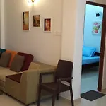 Bella Vista Luxury Service Apartments Dehiwala Colombo - Excello Residencies Unit 5 Level 7 41A, Vandewart Place, Dehiwala